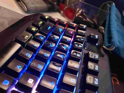 How to fix water damaged keyboards with our step-by-step guide - Hirosart