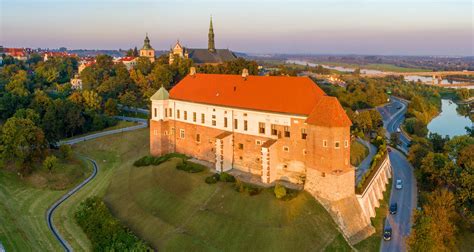 Zamek Kr Lewski W Sandomierzu Zameczkowo