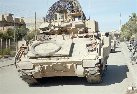 M3 Bradley Cavalry Fighting Vehicle Cfv Armored Reconnaissance