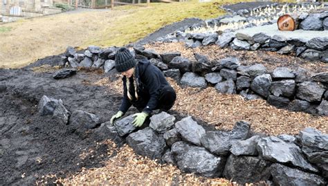 Gardening on a Slope & Building Retaining Walls | CLUB FARMLUXE