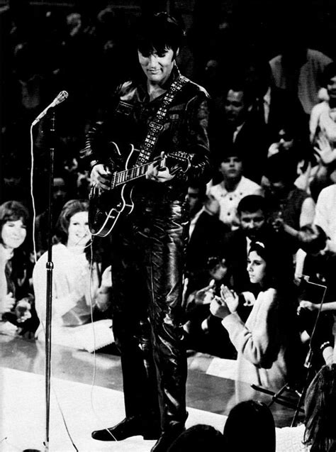 ELVIS LOOKING COOL IN BLACK LEATHER IN THE 68 COMEBACK SPECIAL | Elvis ...