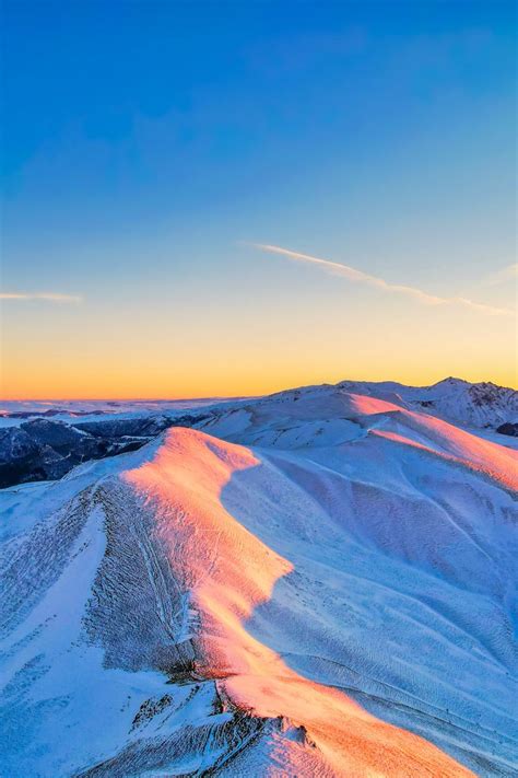 Puy De La Tache Coucher De Soleil Sur Le Massif Adventif Dans Les