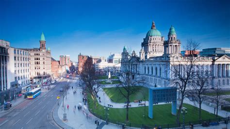 Cheap flights to Belfast | Plane tickets 2022 / 2023 ️ | easyJet