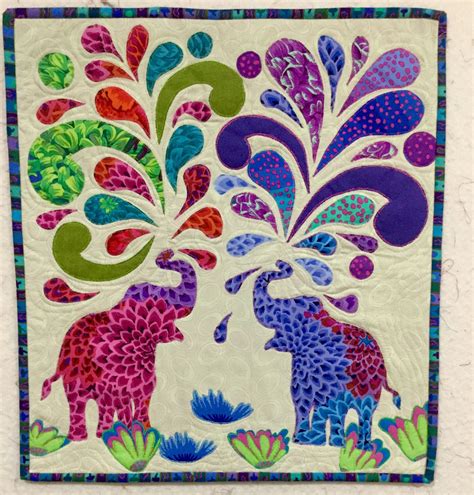 Paisley Splash Elephant Quilts Pattern Animal Quilts Elephant Quilt