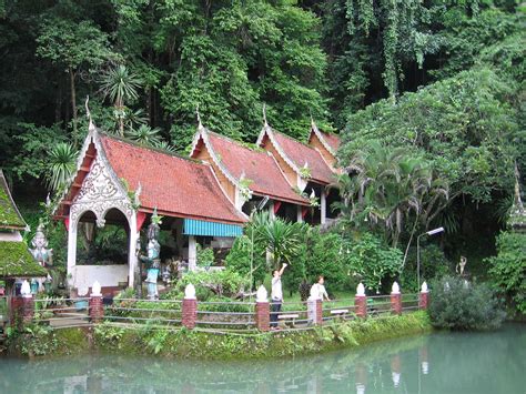 CHIANG DAO CAVES