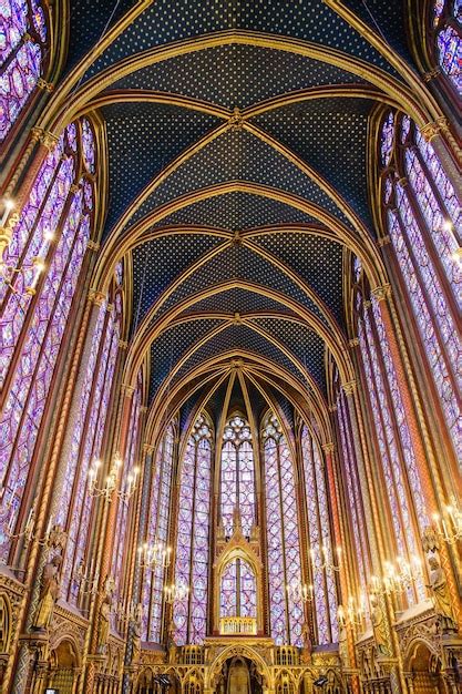 La sainte chapelle santa capilla en parís francia Foto Premium