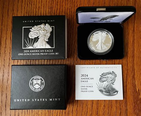 Silver Dollar Eagle Proof Rica Venita