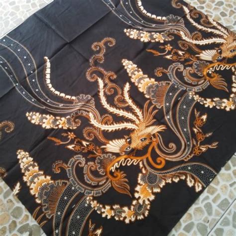 Solo City Batik With Long Tail Peacock Motif Batik Kota Solo Motif