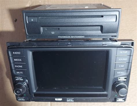 VW PASSAT B8 RADIO WYŚWIETLACZ EKRAN CZYTNIK SD NAVI Radio navi