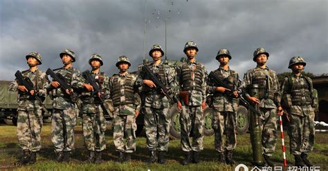 China Defense Blog A First Look Plas New 9 Man Zbl09 Infantry