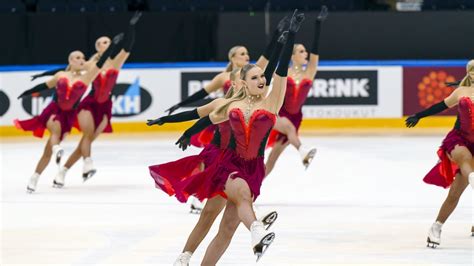 Finland Tog Tv Vm Medaljer I Synkroniserad Konst Kning Brons Till