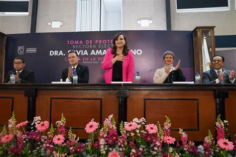 Dra Silvia Amaya Llano Rinde Protesta Como Rectora De La Uaq