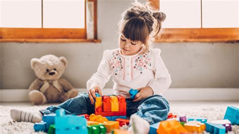 Jouer Avec Comme Une Enfant Telegraph