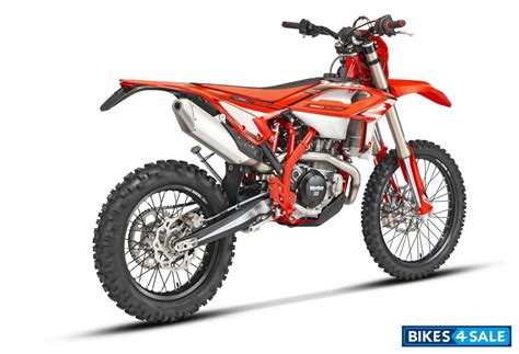 Beta Rr T Efi Motorcycle Price Specs And Features Bikes Sale