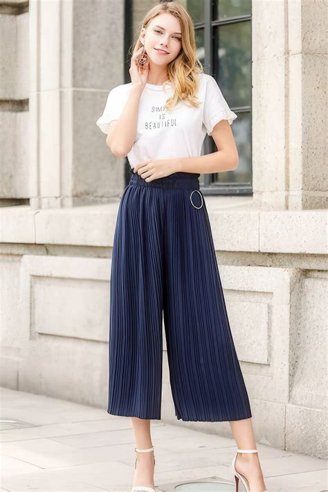 15 Looks With Pleated Culottes To Repeat Styleoholic