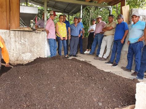 Pasantía de productores al distrito de Renacimiento provincia de