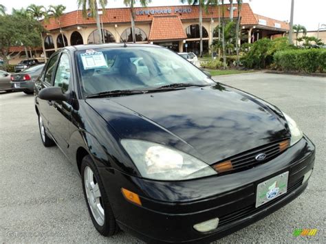 2004 Pitch Black Ford Focus Zts Sedan 88920423 Photo 2