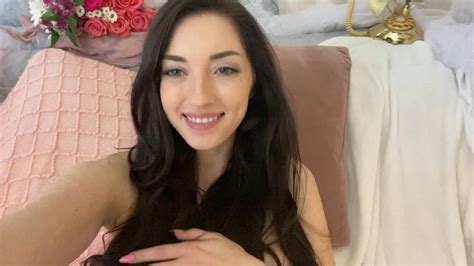 Abby Opel Nude Bed Masturbation Onlyfans Video Leaked Influencers Gonewild