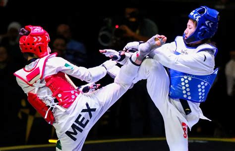 Mexican women win gold at World Taekwondo Championships