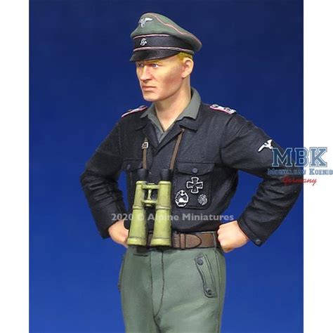 Waffen SS Panzer Officer 1 35