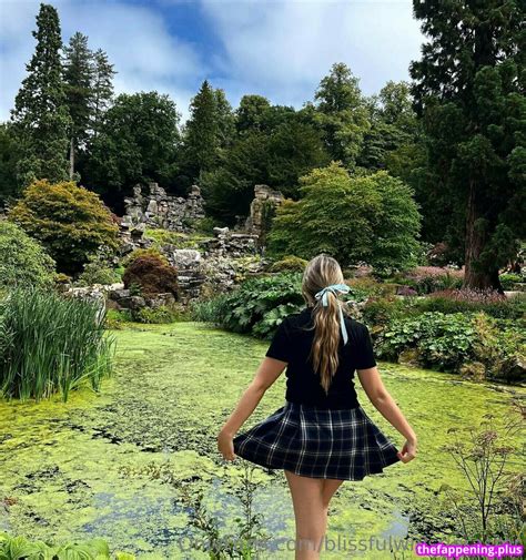 Blissful Whisper ASMR Blissfulasmryt Blissfulwhisperasmr Nude OnlyFans Photo 5 The