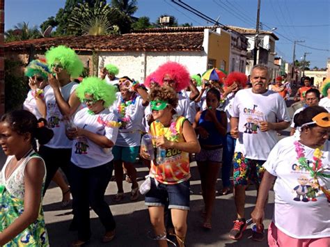 G1 Bloco Zé Pereira abre programação de carnaval em Brejo Grande