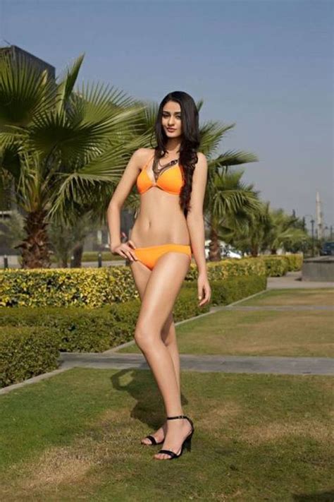 Pin On Aditi Arya Actress Hot Photos