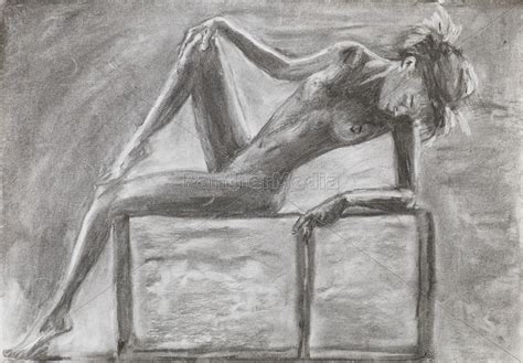 Beautiful Naked Woman Laying Pencil Drawing Lizenzfreies Bild