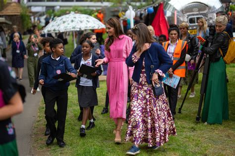 Kate Middleton Embraces Barbiecore In Pink Dress For Flower Show