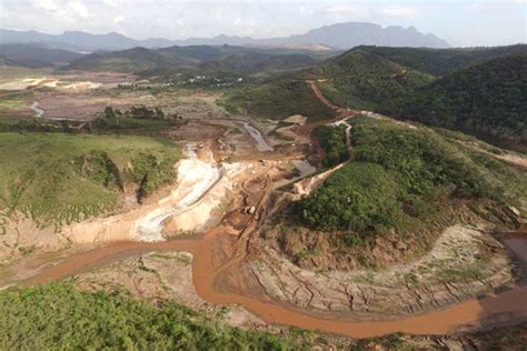 Estudo mostra falha que causou tragédia em Mariana Metrópoles