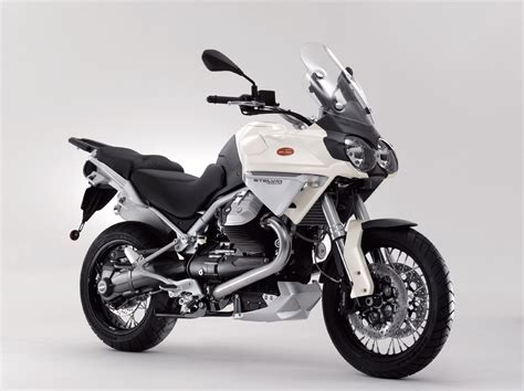 MOTO GUZZI Stelvio 1200 4V (2008-2009) Specs, Performance & Photos ...