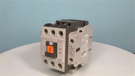 Mc 32a Contactor Khởi Động Từ Ls 32a 2no2nc 15kw 220v