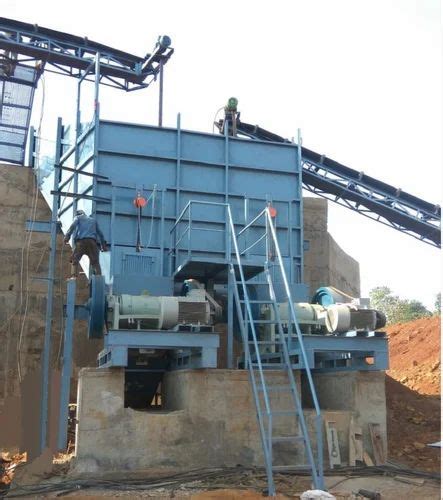 Mild Steel Body Material Automatic Stone Crusher Plant Capacity