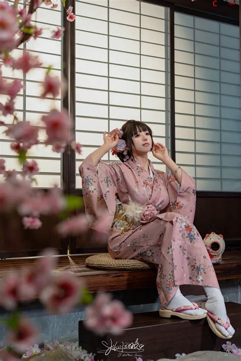 咬一口兔娘ovo Yaokoututu The Hot Spring Girl 78 photos and 1 video Cosplaytele