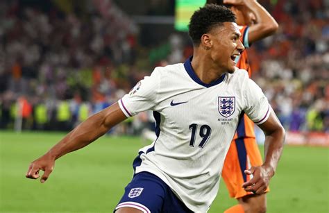 Versus Ollie Watkins el héroe inesperado de Inglaterra