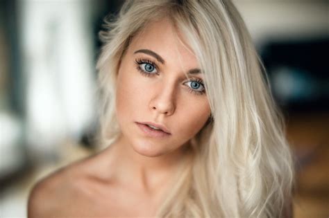 Blonde Face Portrait Women Blue Eyes Hd Wallpaper Rare Gallery