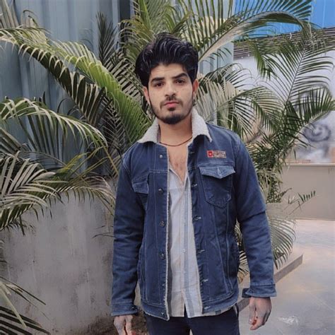 sarbaj khan  sarbajkhan snapchat stories spotlight lenses