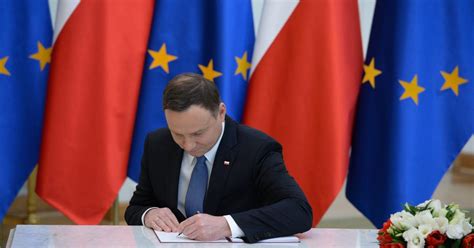 Prezydent Andrzej Duda podpisał nowelizację ustaw sądowych Newsweek