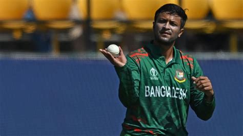 Shakib Al Hasan Flies Back To Bangladesh In The Middle Of World Cup Crickit