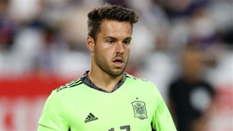 Brentford transfer news: Spain goalkeeper Alvaro Fernandez joins on ...