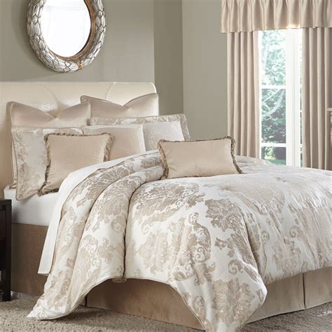 Michael Amini Distinctive Bedding Designs Marbella Cream Damask 10