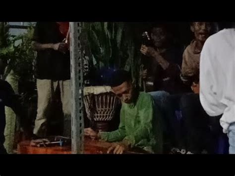 Lagu Daerah Maumere Dinyanyikan Dan Diiringi Alat Musik Lokal Youtube