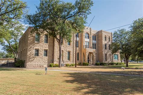 Runnels County Courthouse | City of Ballinger