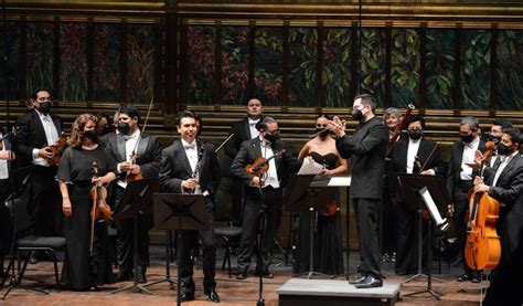 Interpreta la Orquesta Sinfónica Nacional obras de carácter festivo y