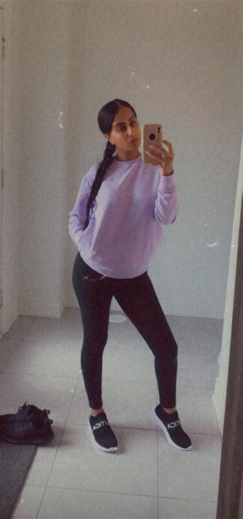 My Black Friend Wants To Fuck My Indian Gf So I M Letting Him Stay At Out House For A Couple Of