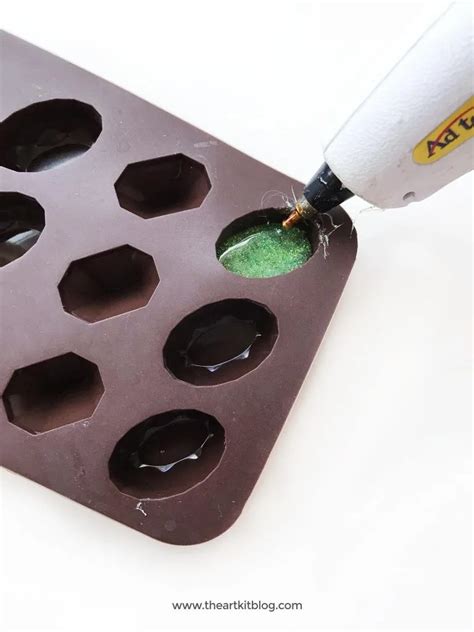 DIY Hot Glue Push Pins Easy Hot Glue Gun Craft The Art Kit