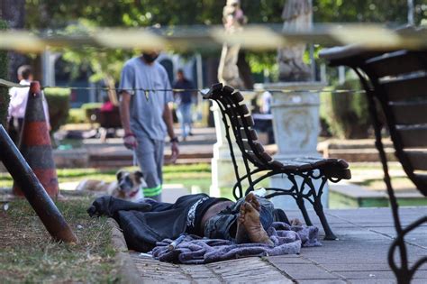 Prefeitura de BH deve contratar 1 mil moradores em situação de rua até