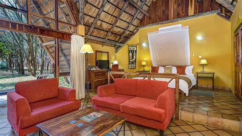 Safari Lodge Hotel in Zambia | Protea Hotel Safari Lodge