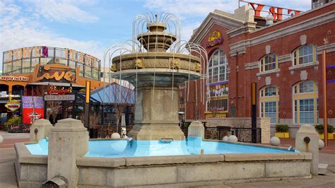 Top 10 Hotels with an Outdoor Pool in Baltimore, MD $59