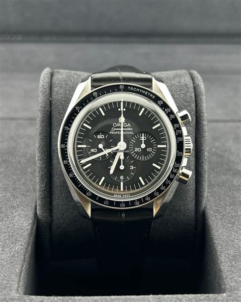 Omega In Stock Speedmaster Professional Moonwatch Black Dial En